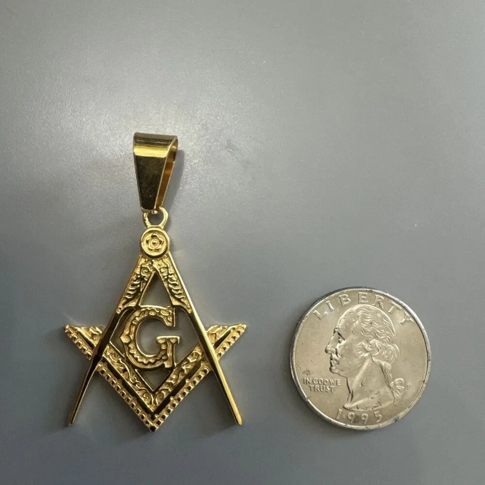 Men's Free Mason Stainless Steel Freemason Symbol Masonic Pendant Chain Gold